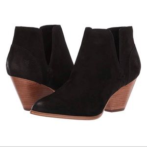 NWT Frye Reina Cut out Bootie Size 7